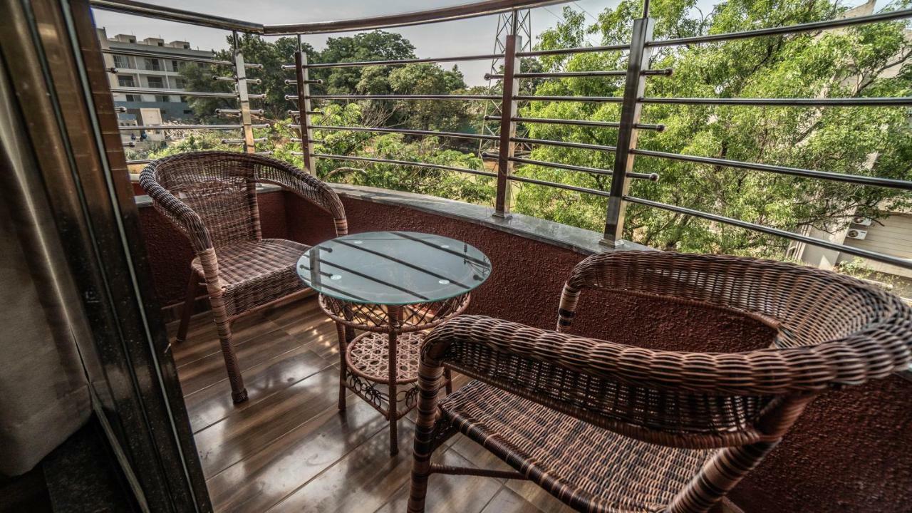 Pooja Villa Suites-Rooms And Pool, Igatpuri Exterior photo